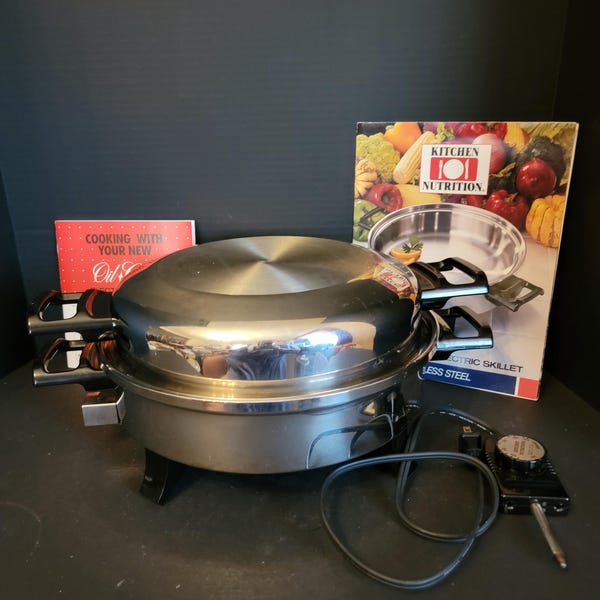 Regal Ware Electric Skillet 11-Inch by Regal Ware - American Made