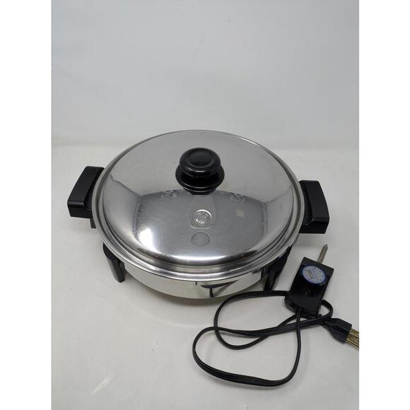 Saladmaster Stainless Skillet with Vapo-Valve Lid by Saladmaster - American Made