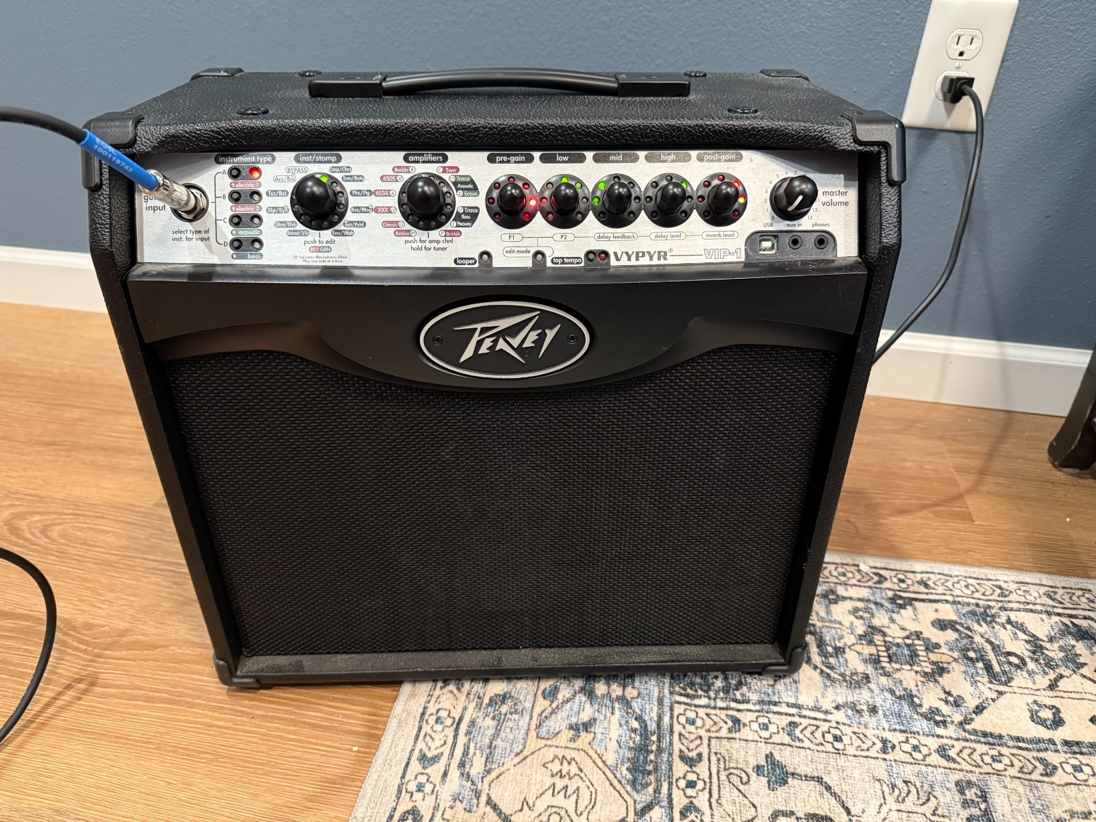 Peavey Vypyr VIP 1 Guitar Amplifier 20W by Peavey - American Made