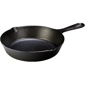 Lodge Wildlife Series 12-Inch Cast Iron Bear Skillet